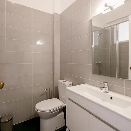 Sweet Cashmere - Spacious With Balcony Near Metro & Airport Daire Lisboa